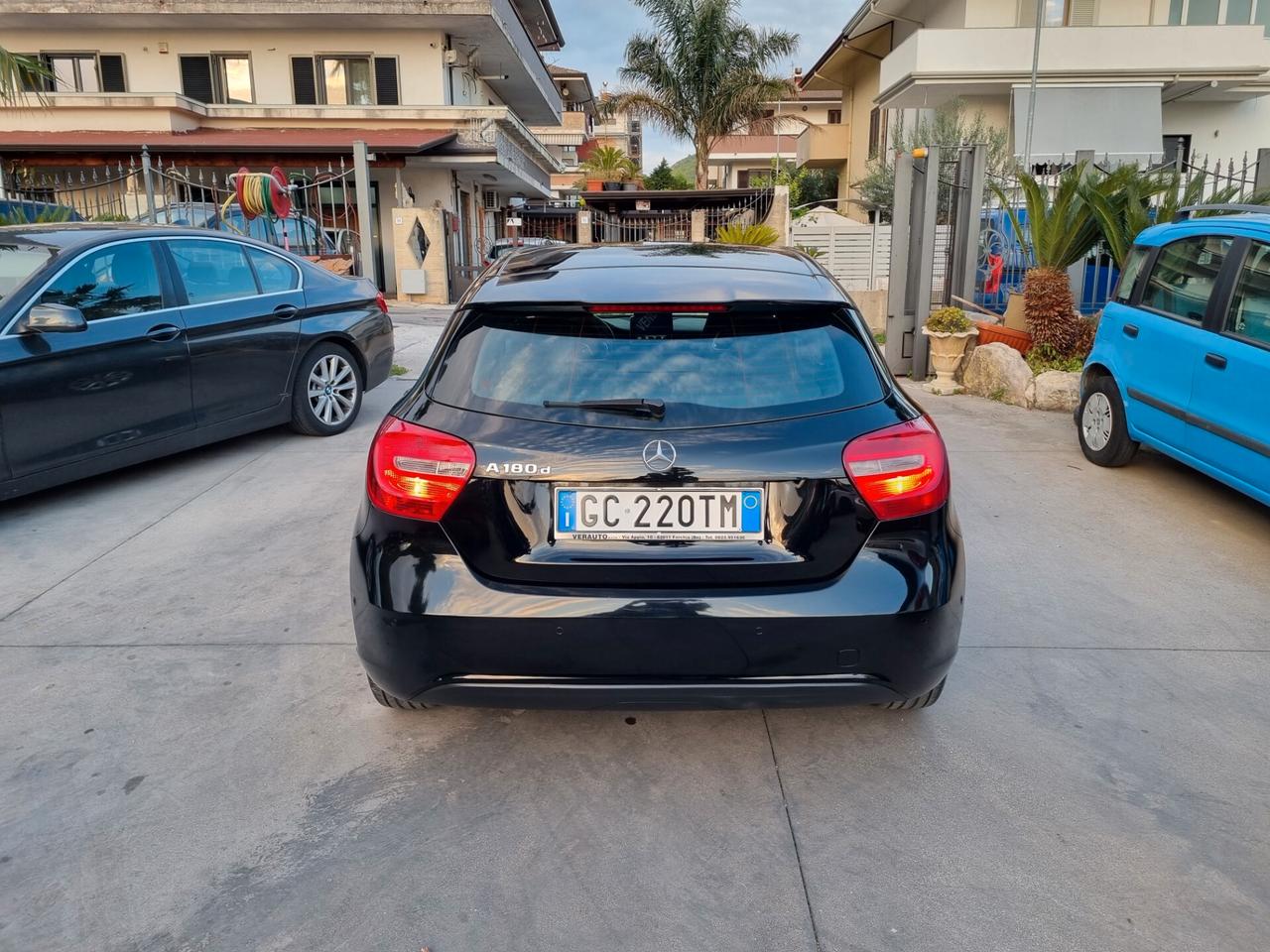 Mercedes-benz A 1.5 diesel 180 d Sport - 06/2017