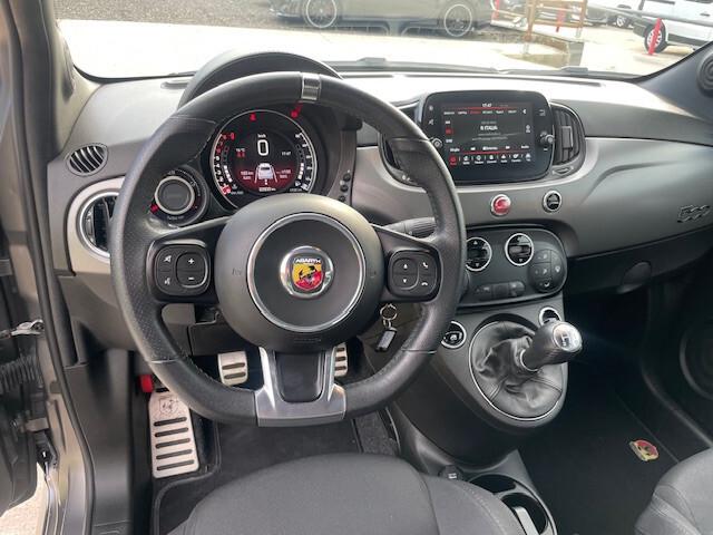 Abarth 595 F595 1.4 Turbo T-Jet 165 CV