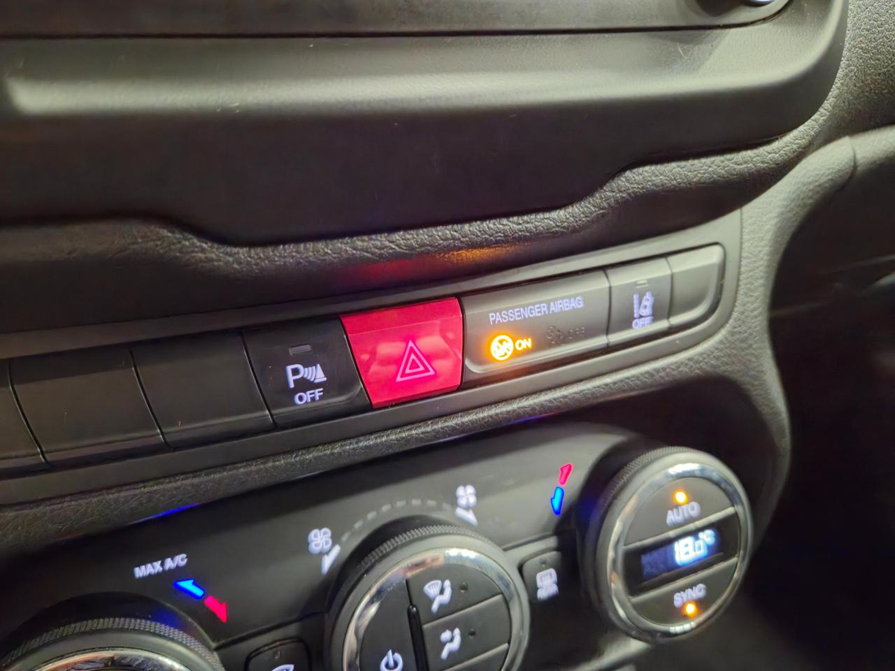 Jeep Renegade 1.6 mjt Limited fwd 120cv - Sens. Park. - Gancio - Carplay