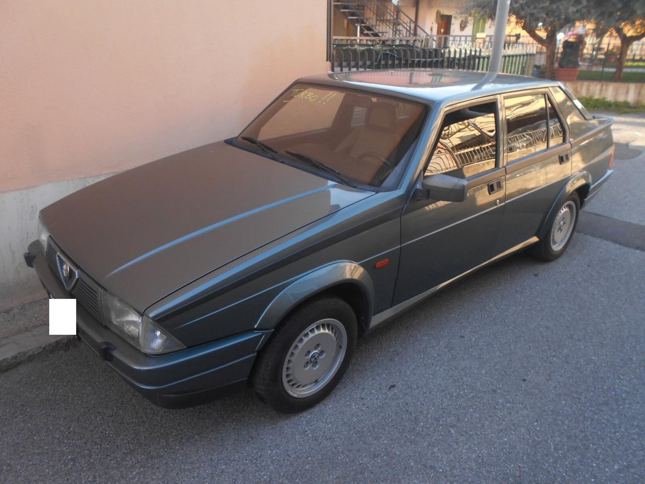 Alfa Romeo 75 1800 TURBO