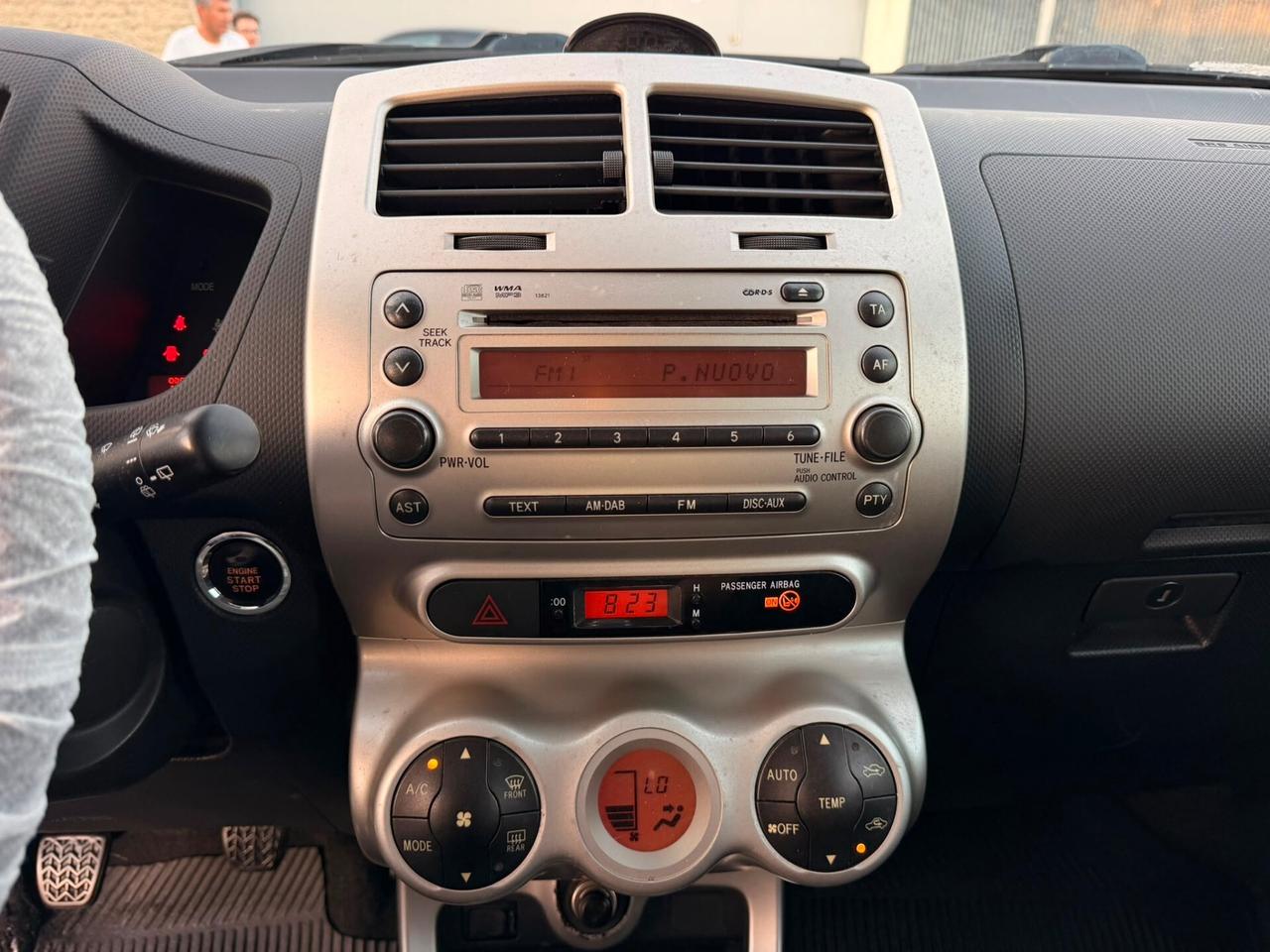 Toyota Urban Cruiser 1.4 D-4D 90CV 4X4 Luxury sensori parcheggio
