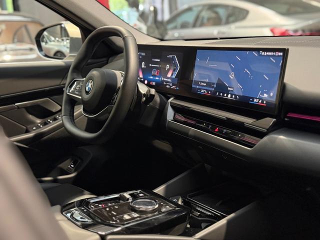 BMW 520 D 48V xDrive Touring