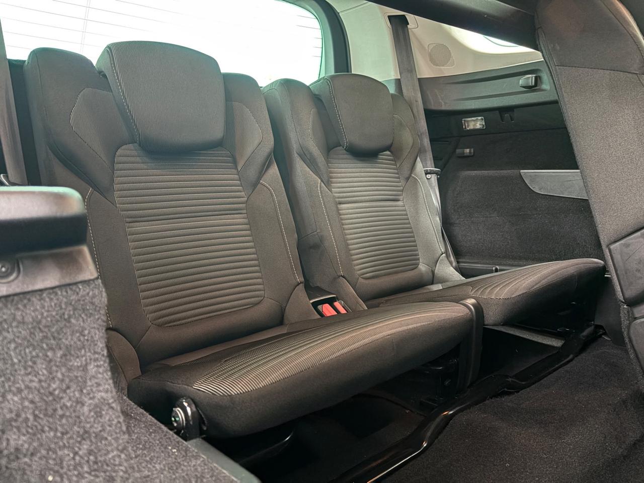 Renault Grand Scenic Blue dCi 120 CV DA VETRINA