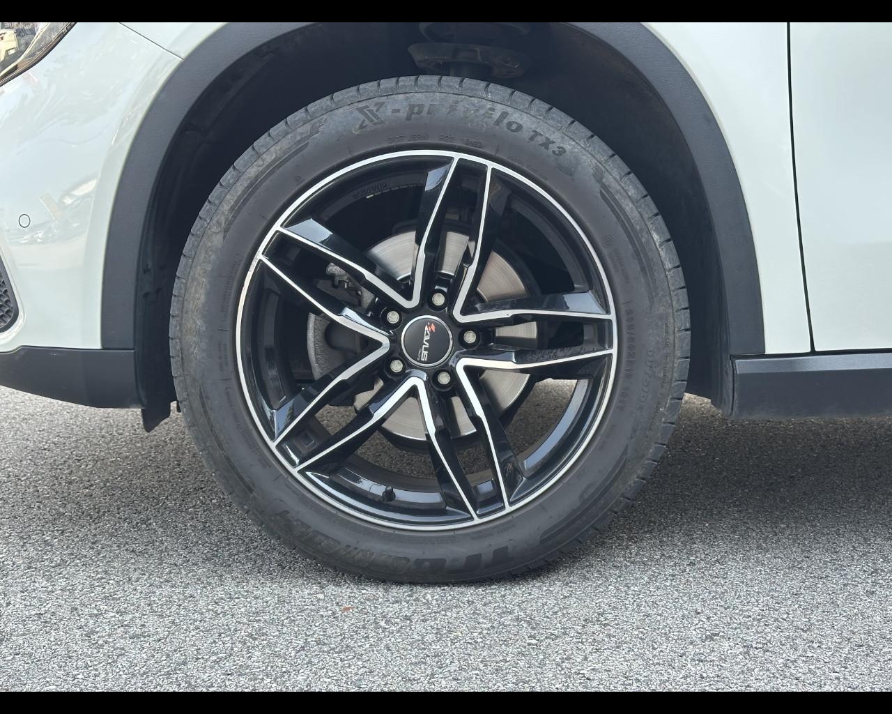 Mercedes-Benz GLA (X156) - GLA 200 d Automatic 4Matic Sport