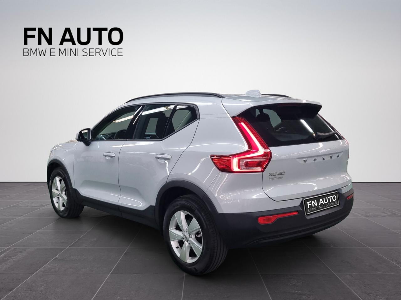 Volvo XC40 T2 automatico Core