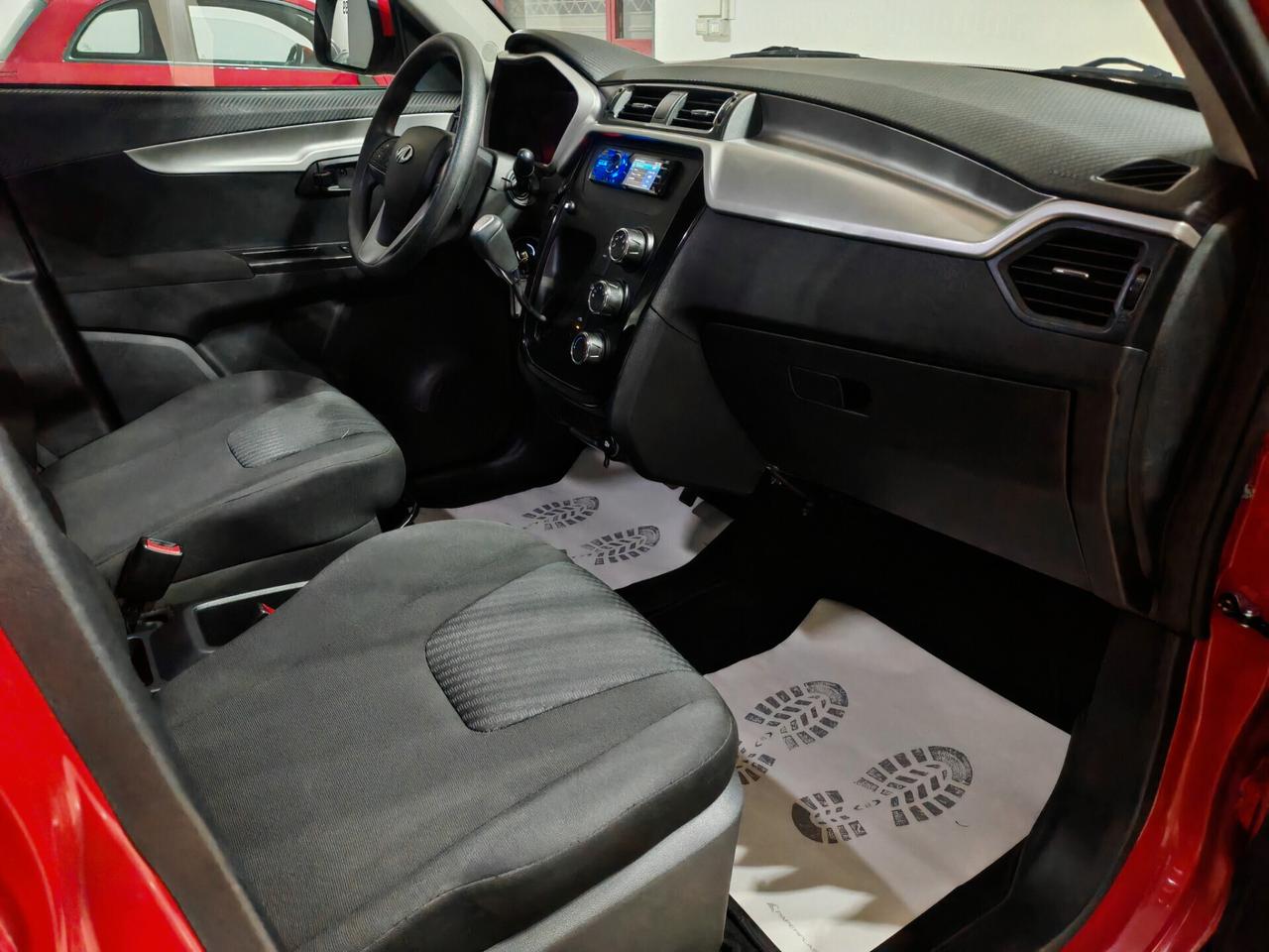 Mahindra 1.2 KUV100 K6+ 20000km 2025