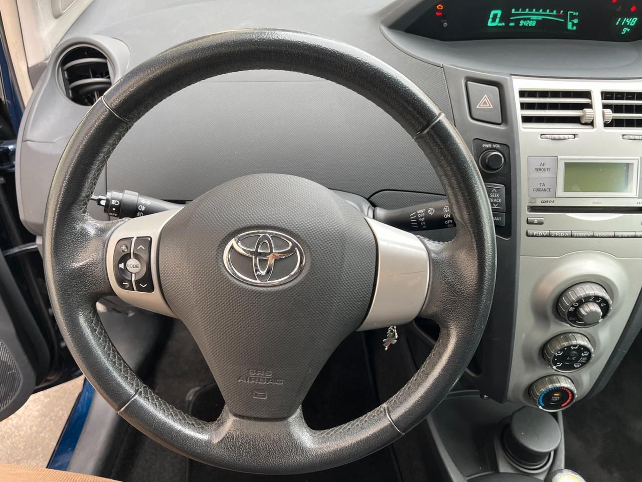 Toyota Yaris 1.3i (2008) - FRIZIONE NUOVA