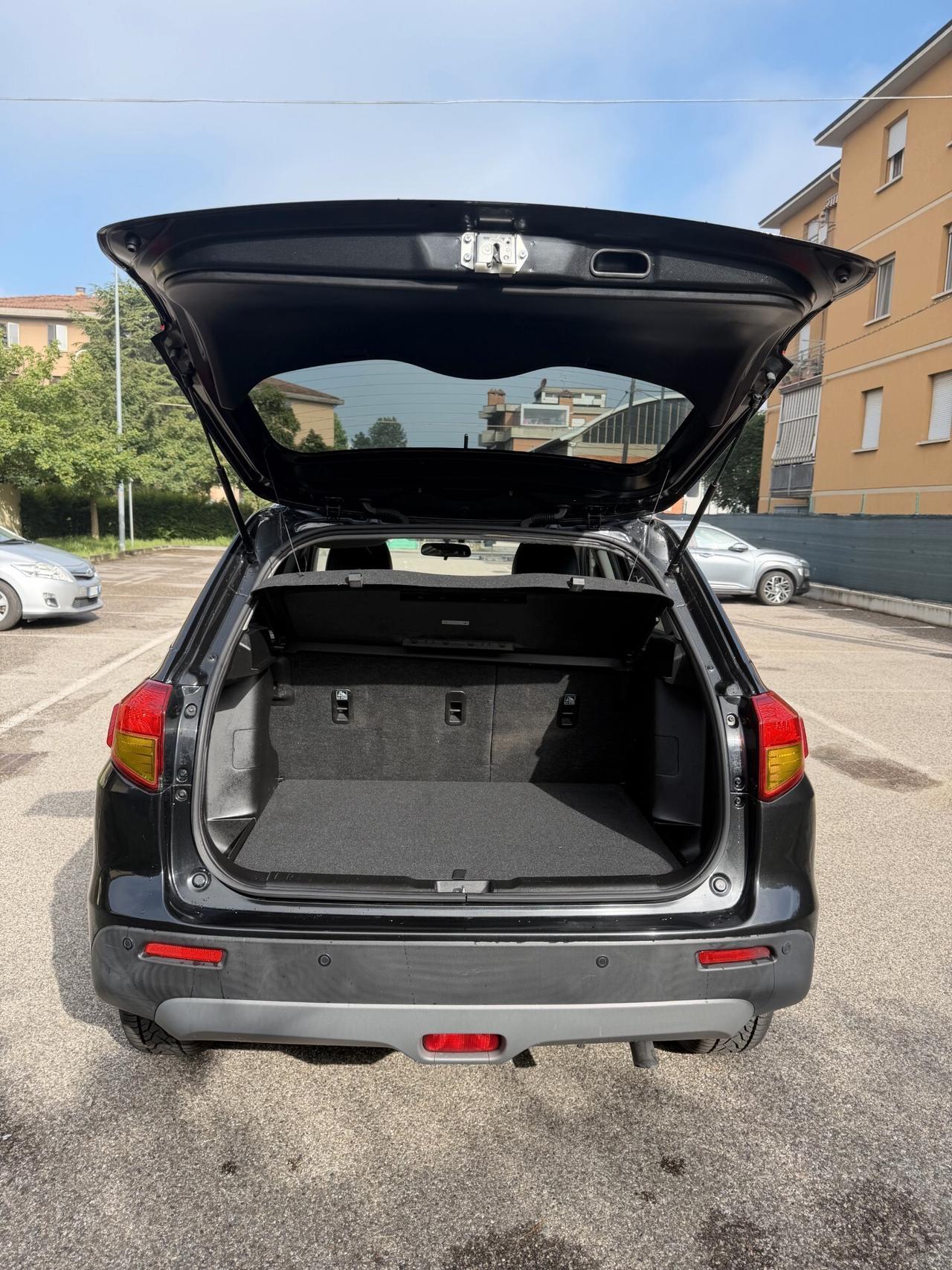 Suzuki Vitara 1.6 - NEOPATENTATI - 12 MESI DI GARANZIA -