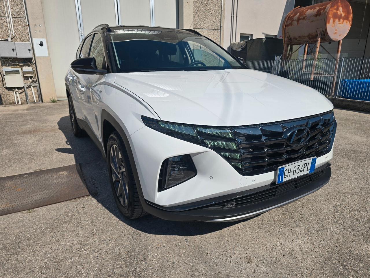 Hyundai Tucson X line