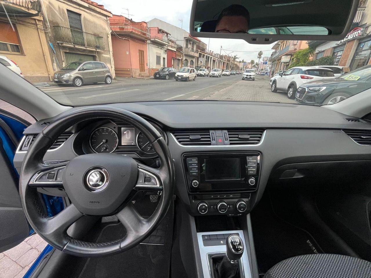 Skoda Octavia 1.6 TDI CR 105 CV Wagon Elegance