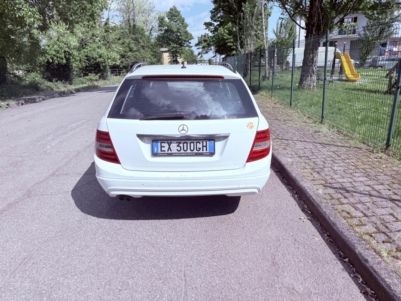 Mercedes-benz C 220 CDI - 150 MILA KM REALIIIIIIIII