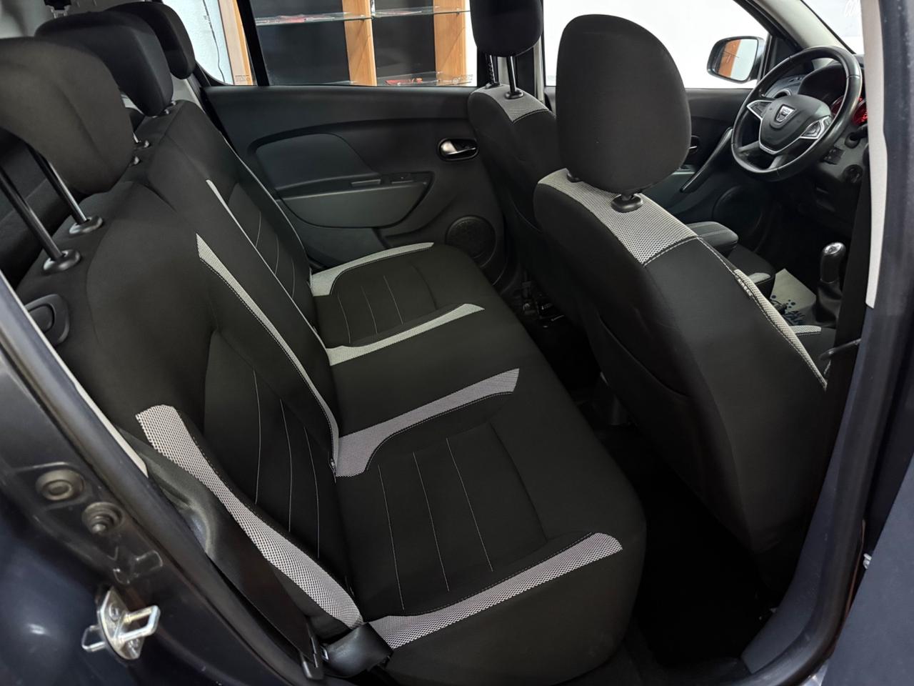 Dacia Sandero Stepway 1.0 TCe 100CV ECO-G 15th Anniversary
