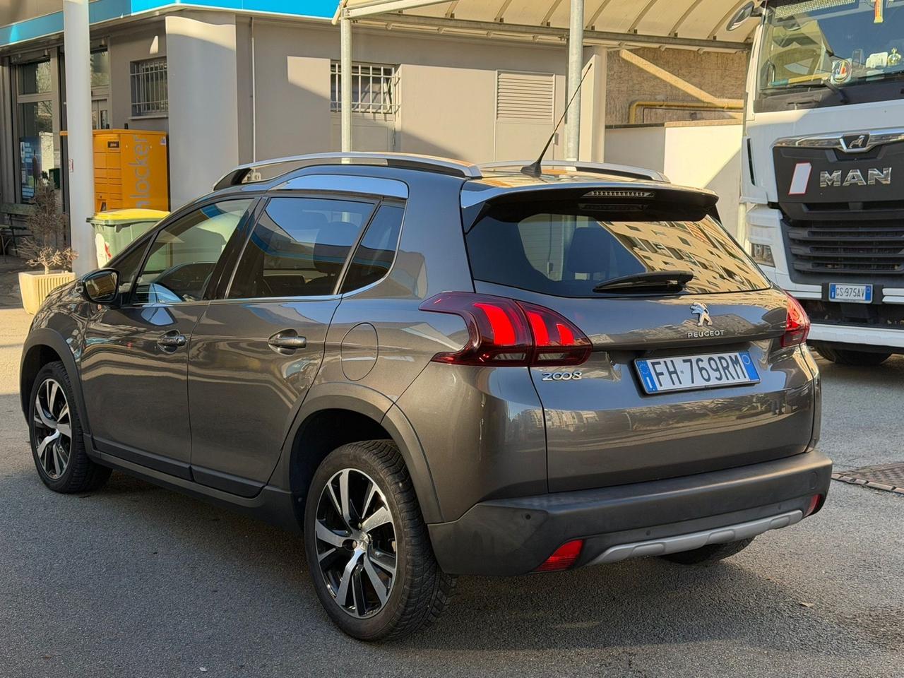 Peugeot 2008 BlueHDi 100 GT Line