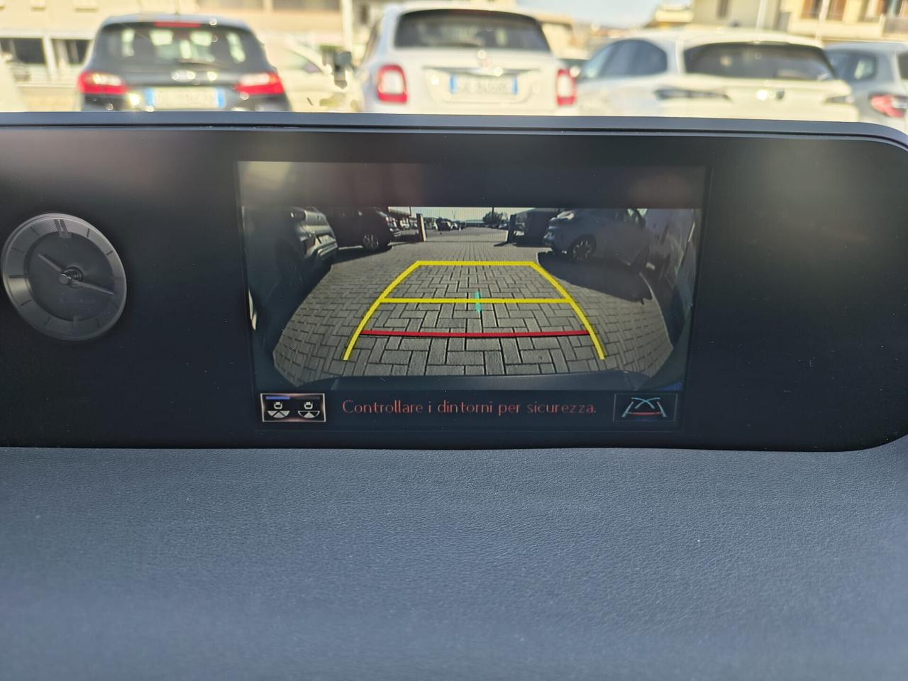 Lexus UX 2.0 Hybrid/ IBRIDA Business *KM 29000*