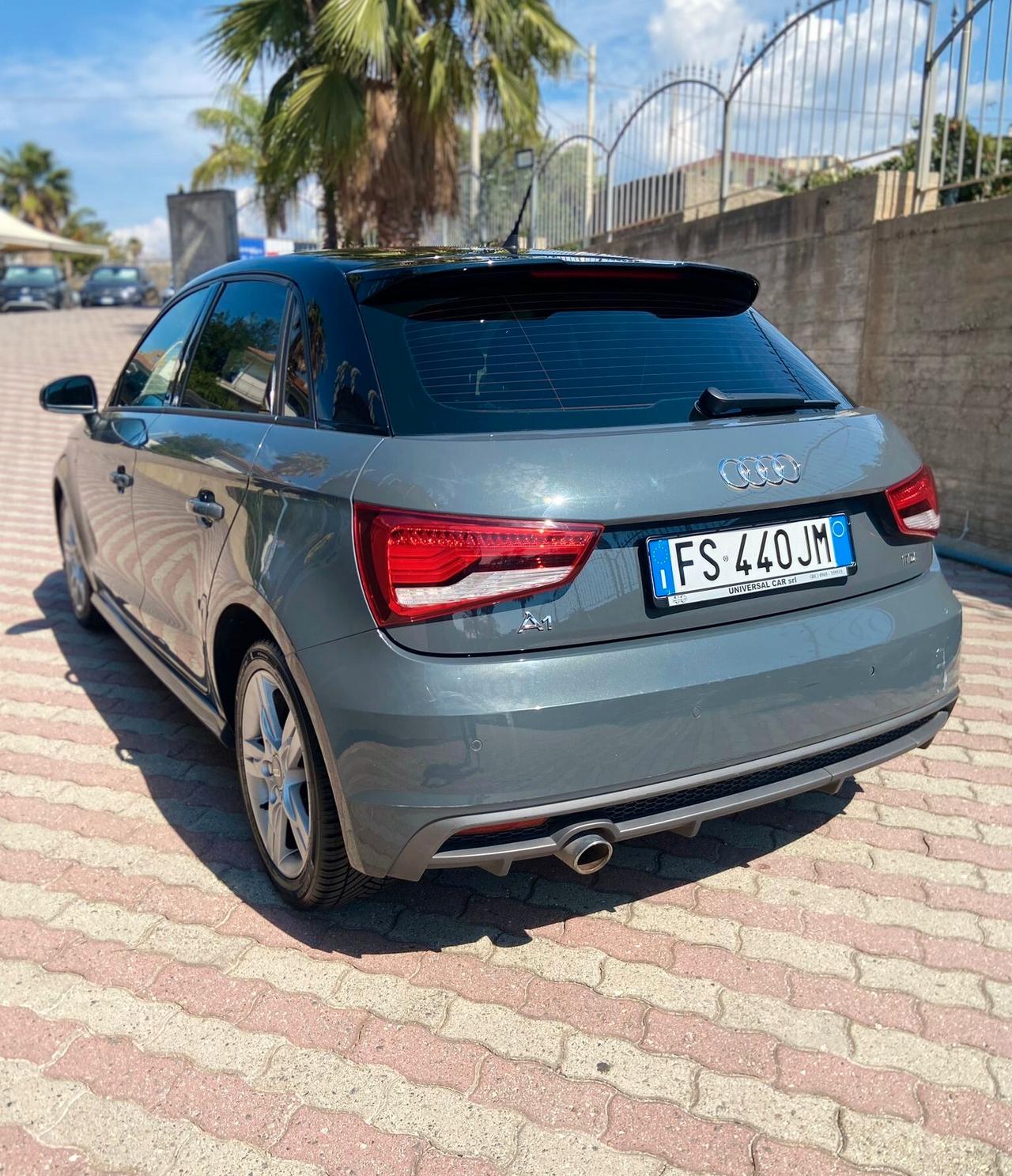 Audi A1 Sportback 1.4 tdi 90cv (66kw) S-Line S-Tronic