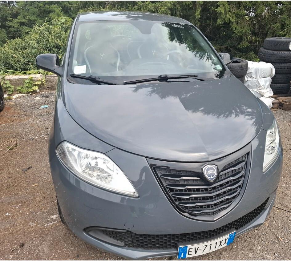 Lancia Ypsilon 1.2 69 CV 5 porte S&S Silver ---KM CERTIFICATI---POSSIBILITA' collaborazione stock auto per commercianti ---