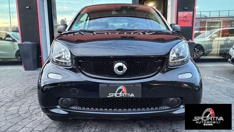 smart fortwo RATA MENSILE 195,00 EURO fortwo 70 1.0 Passion
