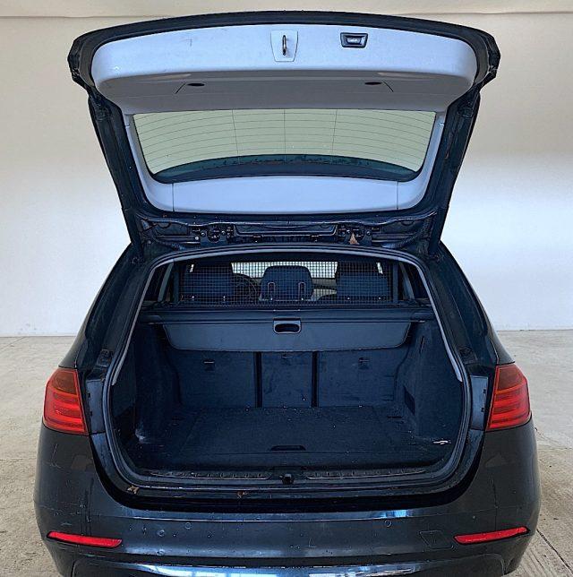 BMW 318 d Touring
