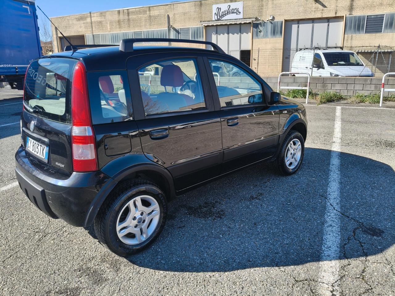 Fiat Panda 1.3 MJT 4x4 SOLAMENTE 132.000 KM