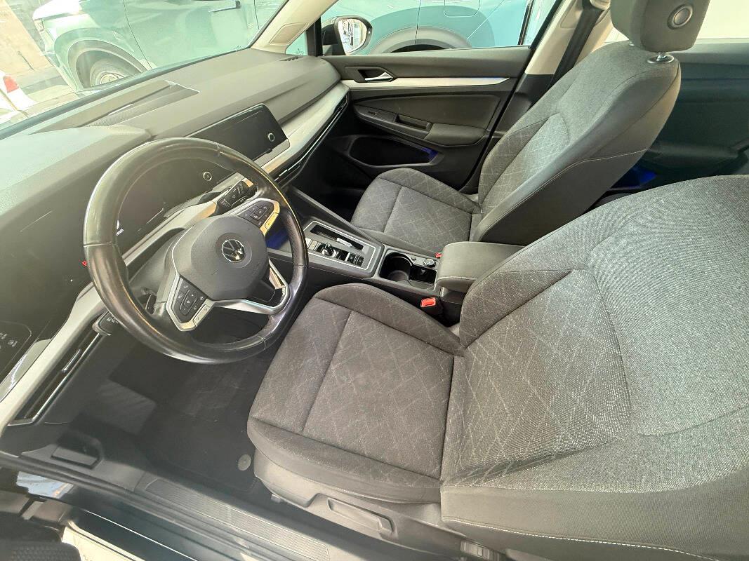 Volkswagen Golf GOLF 2.0 tdi Life 115cv dsg