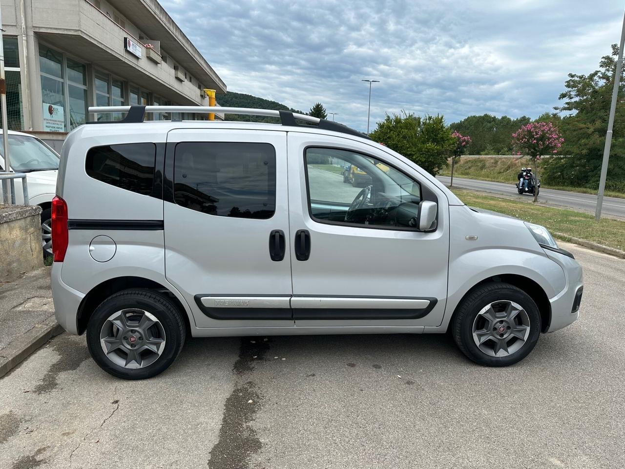 Fiat Qubo 1.3 MJT 80 CV Trekking ok neo patentati