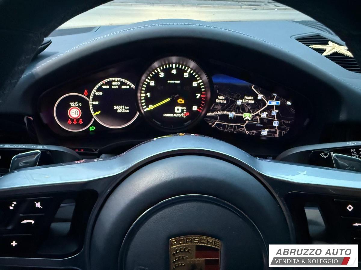 PORSCHE Cayenne 3.0 V6 E-Hybrid