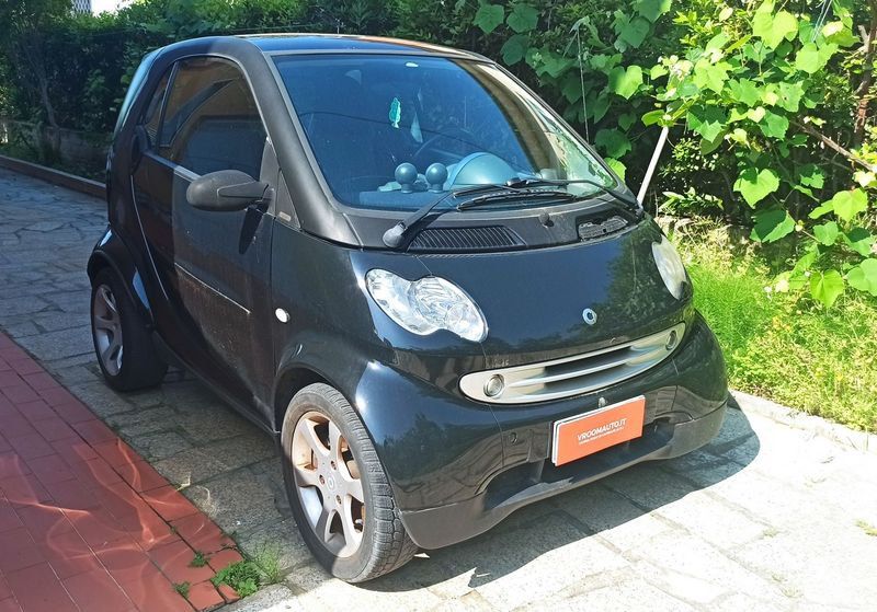 smart fortwo fortwo 700 coupé pulse (45 kW)