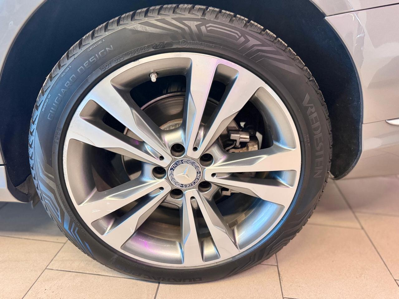 Mercedes-benz C 250 d 4Matic Automatic Sport