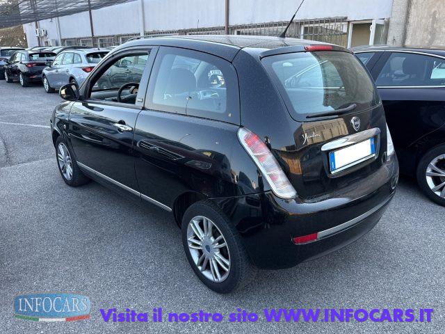 LANCIA Ypsilon 1.3 MJT 75 CV Unyca - Neopatentati -