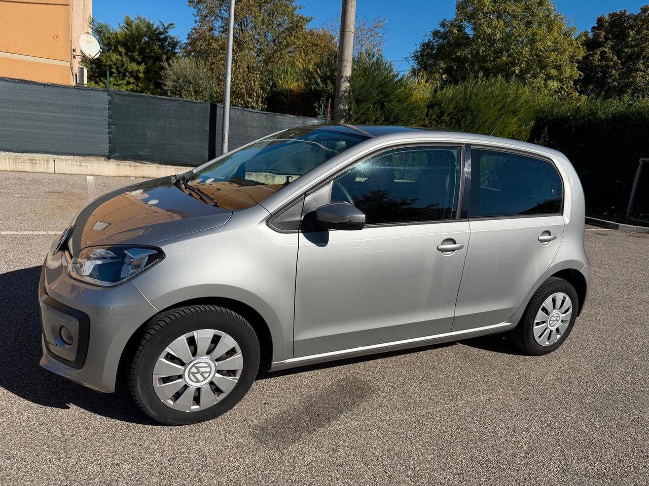 Volkswagen up! 1.0 METANO - NEOP. - 12 MESI DI GARANZIA -