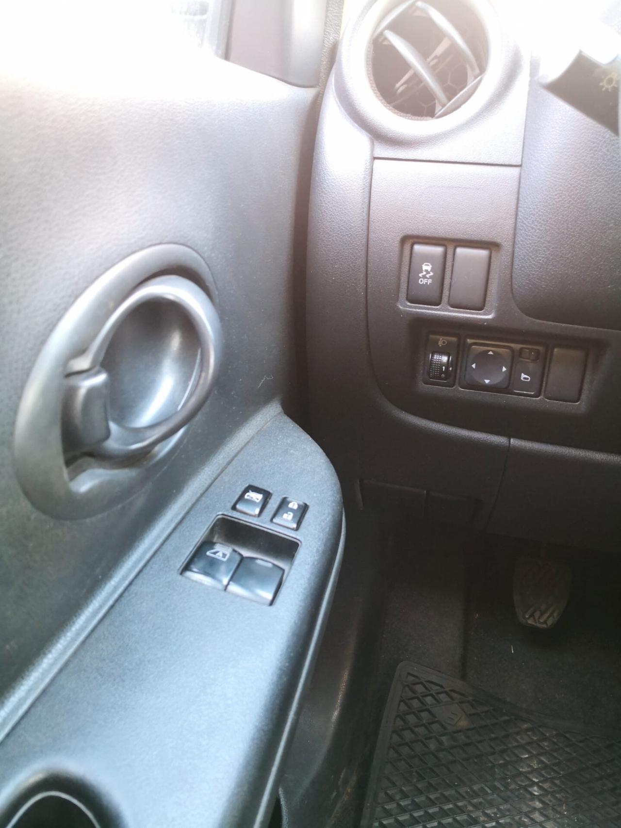 Nissan Micra 1.2 12V 5 porte ***NEOPATENTATI***