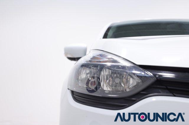 RENAULT Clio TCE 12V 75 CV 5 PORTE GENERATION NEOPATENTATI
