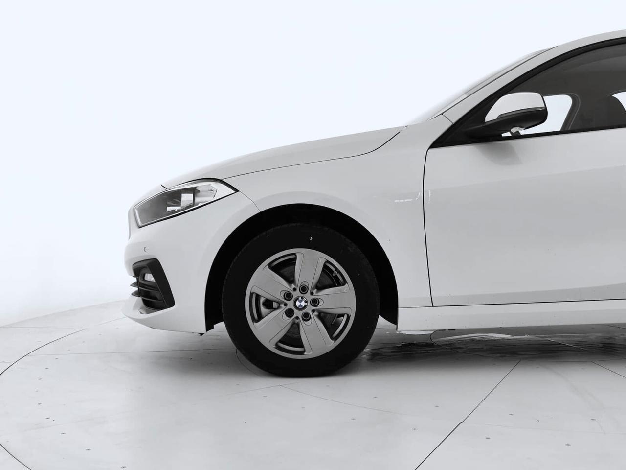 BMW 116d Business Advantage auto - IVA ESPOSTA