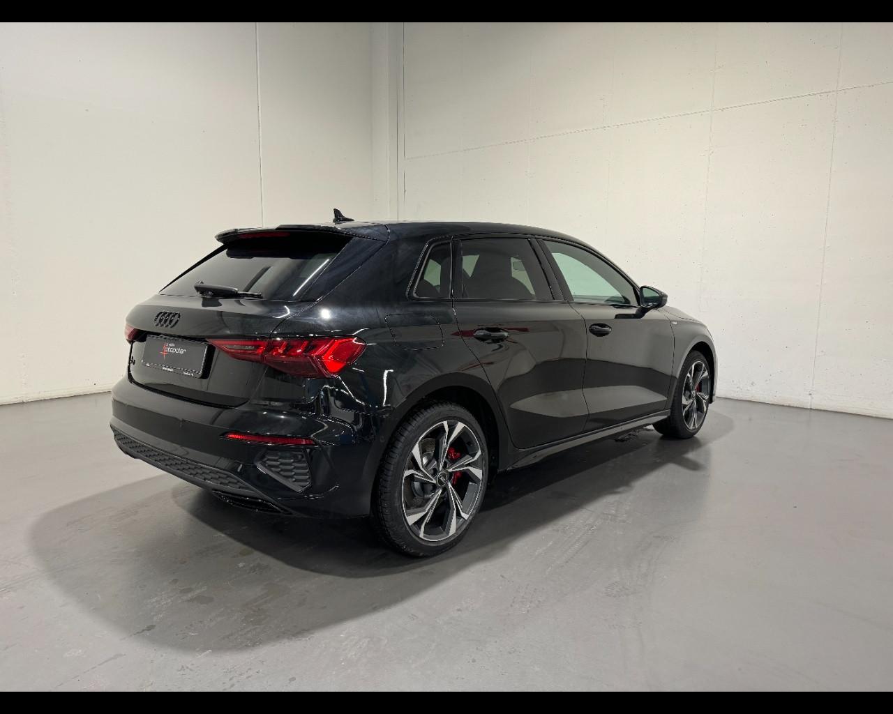 AUDI A3 SPORTBACK 45 TFSIe S-TRONIC S-LINE