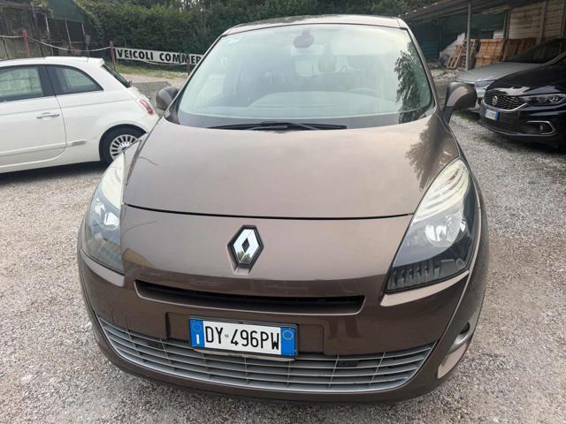 RENAULT Scenic 7posti 1.5 dCi 110CV senza nessun lavoro da fare