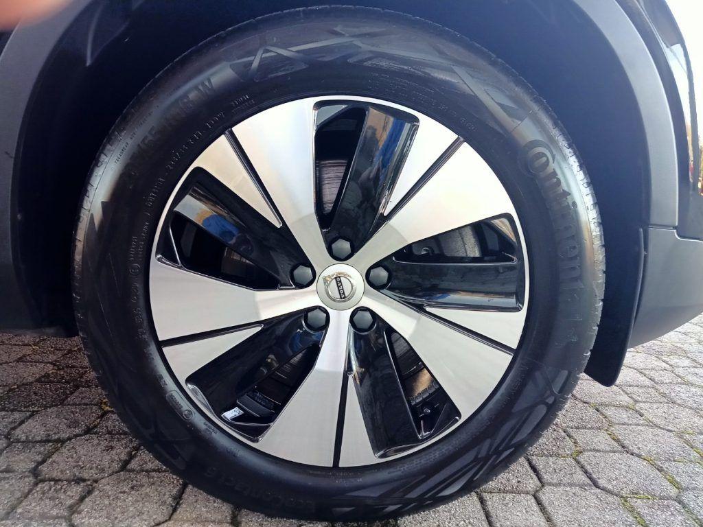 Volvo XC40 T4 Recharge Plug-in Hybrid OK NEOPATENTATI