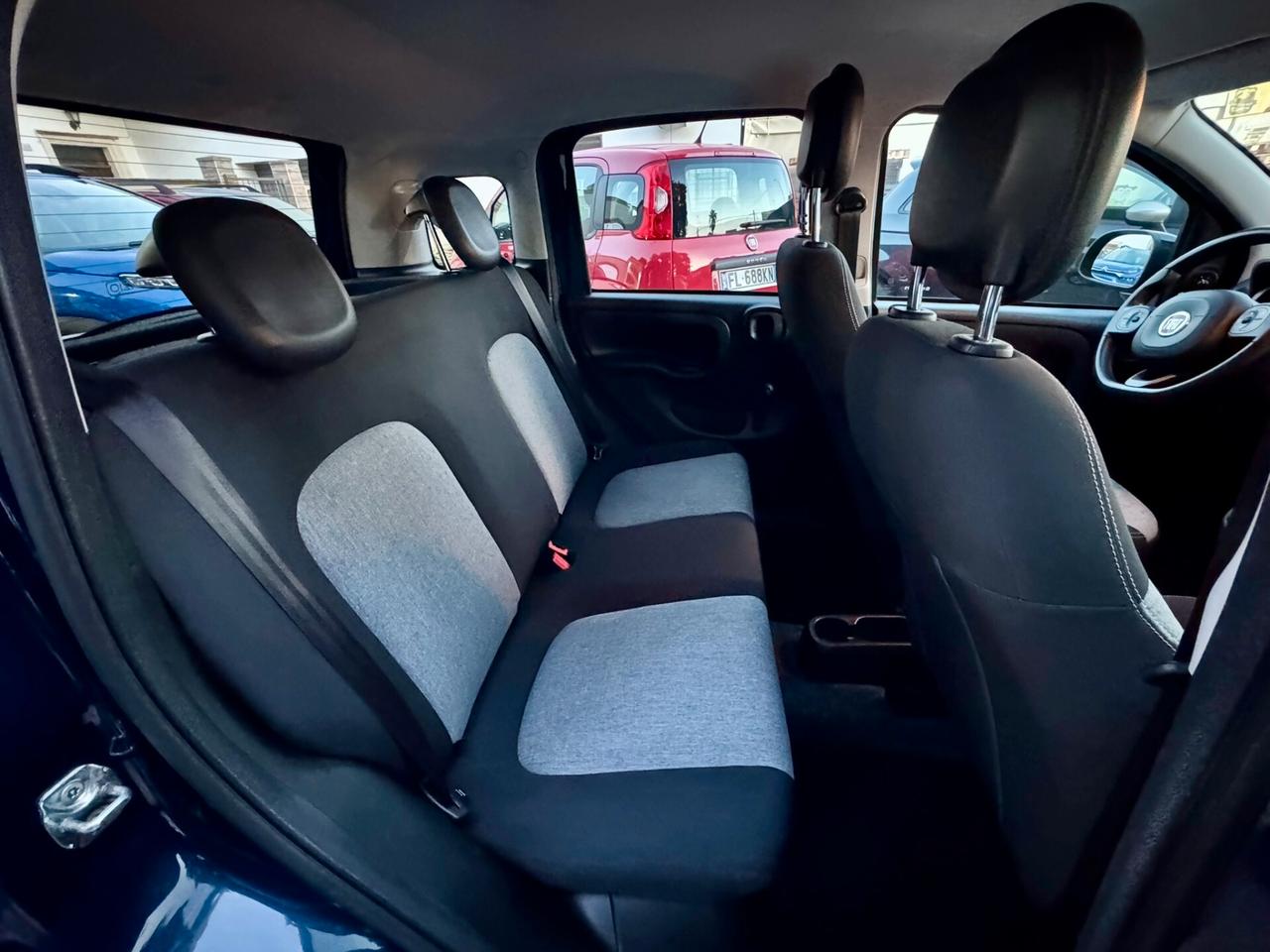 Fiat Panda 1.2 69CV Lounge GPL - Sensori, Cerchi, full