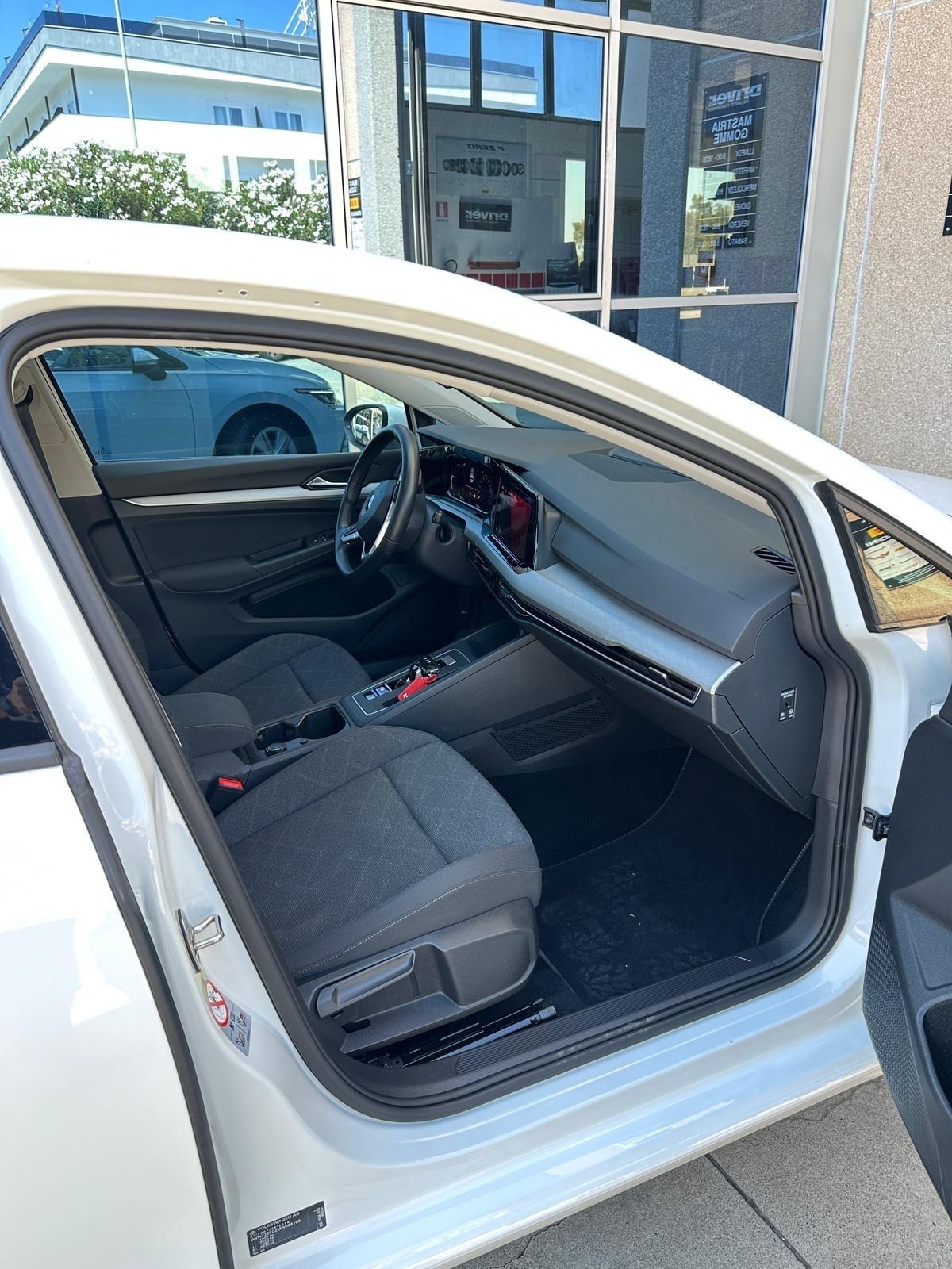 Volkswagen Golf 2.0 TDI 150 CV DSG SCR Life