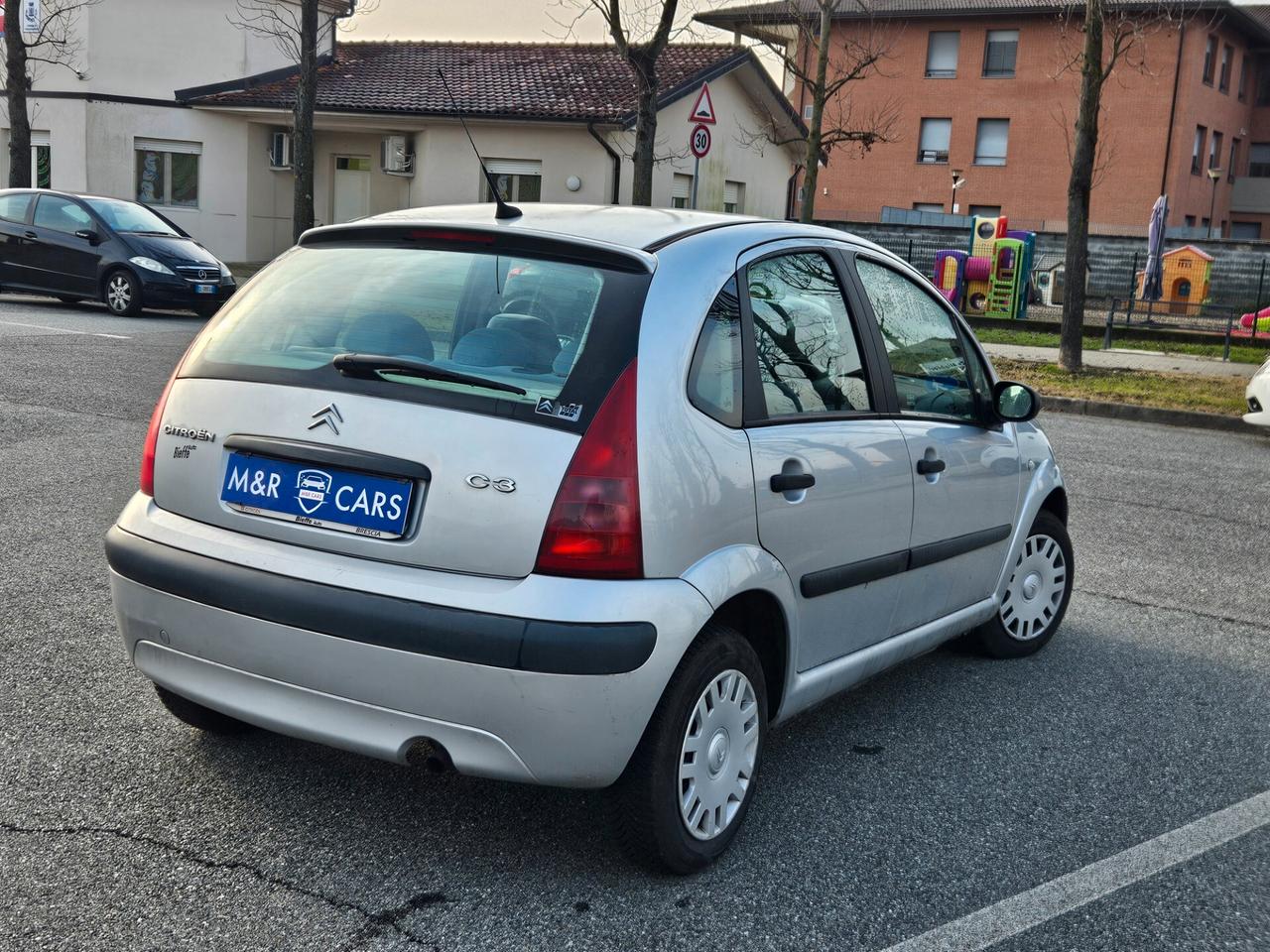 Citroen C3 1..1 benzina 5porte neopatentati