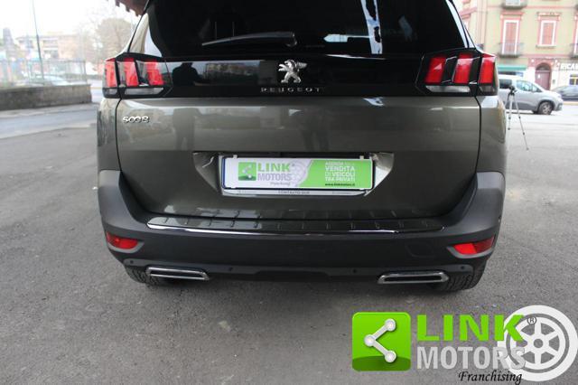 PEUGEOT 5008 BlueHDi 130 S&S Allure