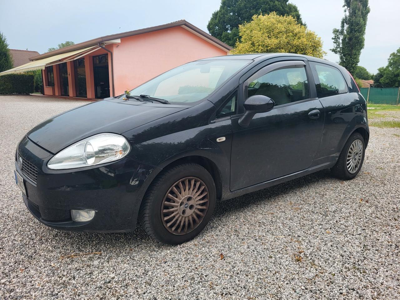 Fiat Grande Punto Grande Punto 1.3 MJT 75 CV 3 porte Active