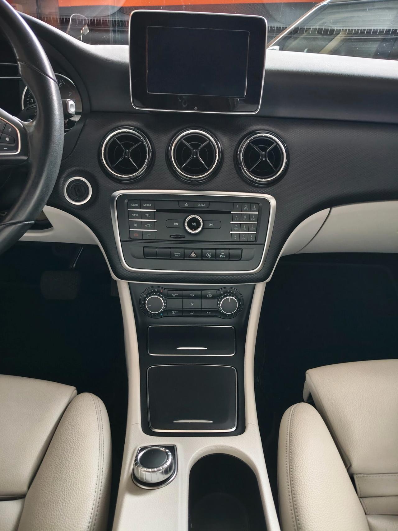 Mercedes-benz A EU 6B solo 60000km!!!