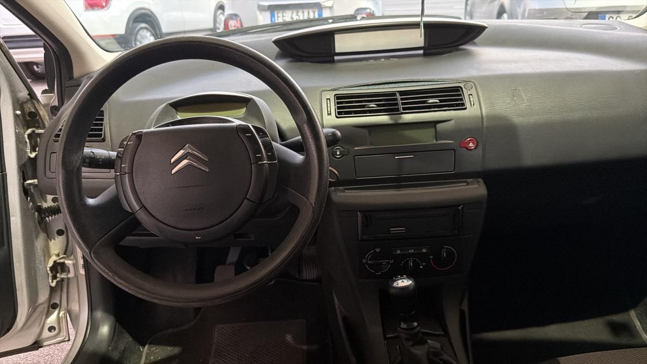 Citroen C4 1.4 Elegance