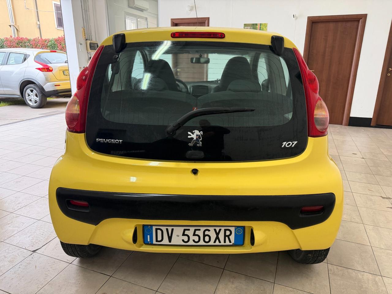 Peugeot 107 2009 1.0 68CV 3p. Plaisir OK NEOPATENTATI