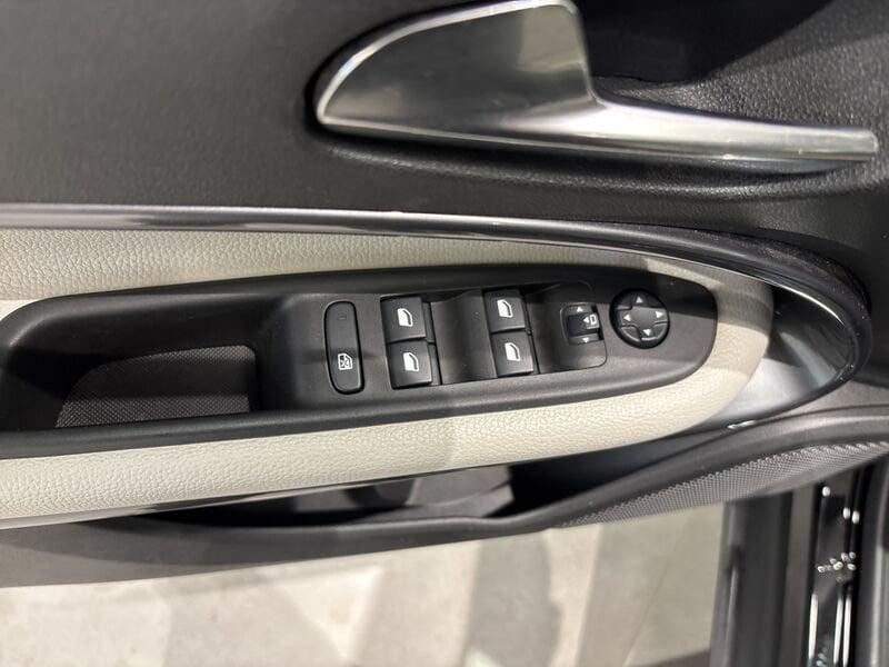 FIAT 600 600 Hybrid 100 CV DCT MHEV La Prima