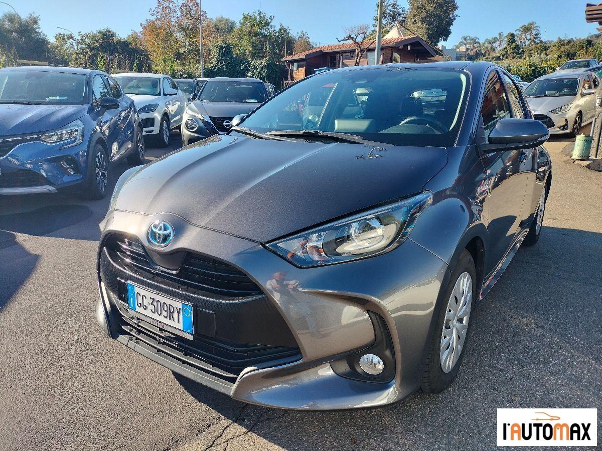 TOYOTA - Yaris 1.5h Business