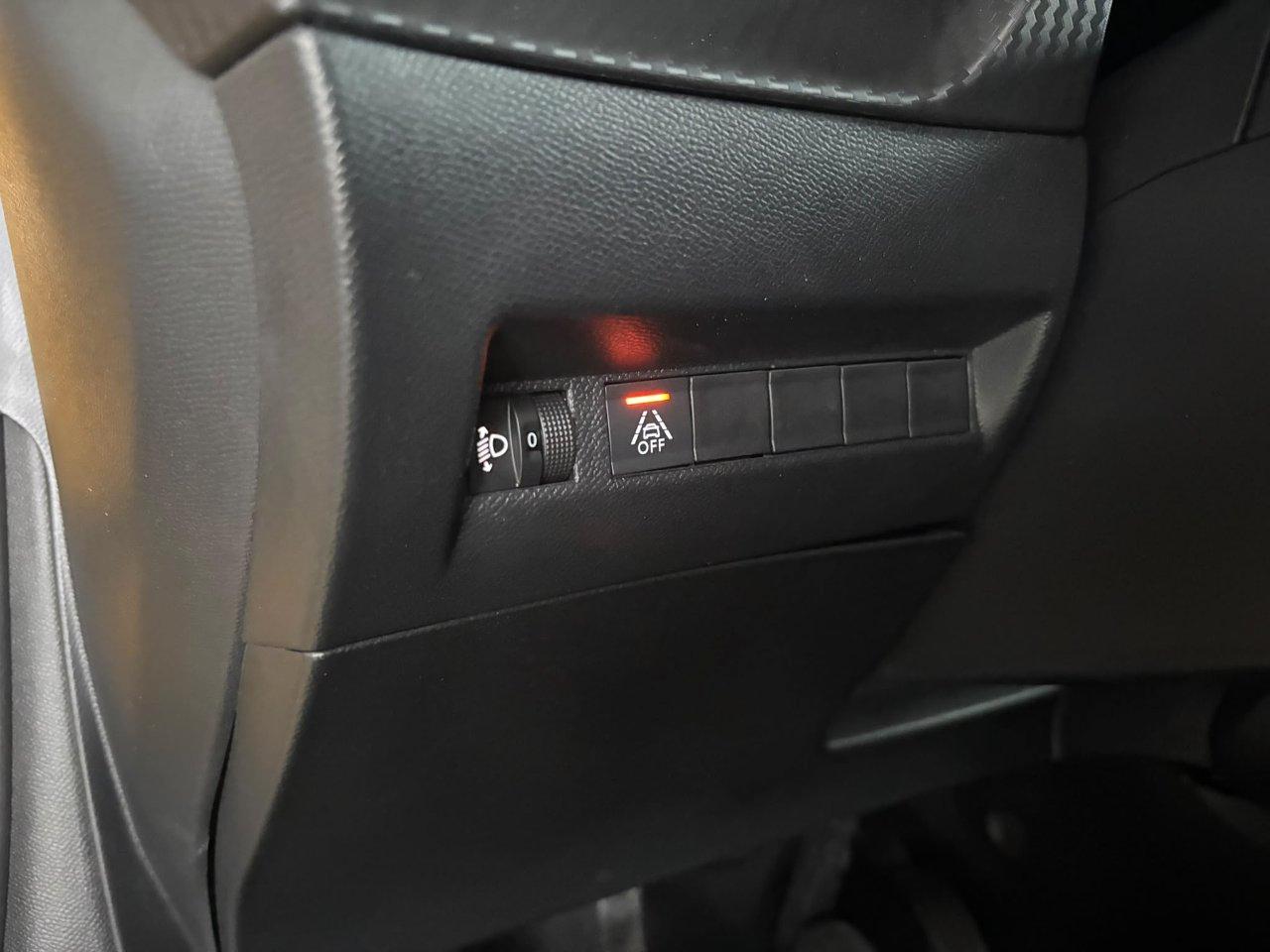 Peugeot 208 5 Porte 208 1.2 puretech Active Pack s&s 75cv