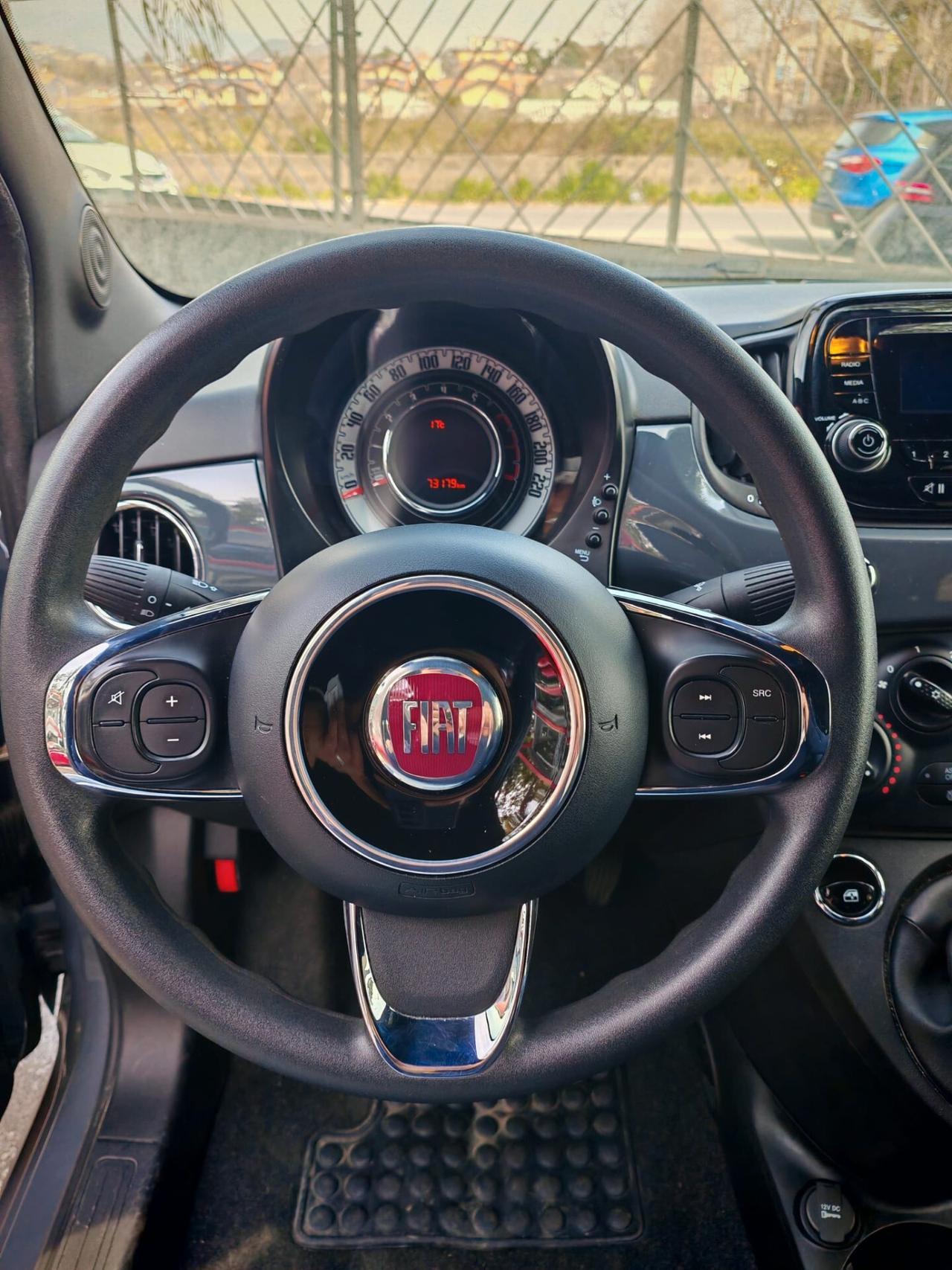 Fiat 500 C 1.0 Hybrid Red