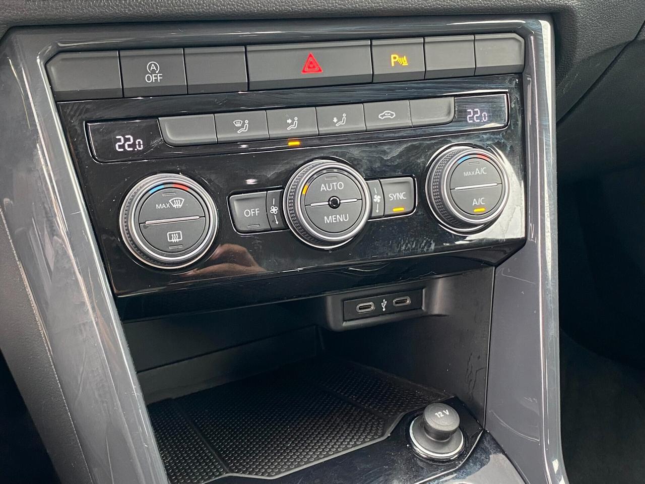 Volkswagen T-Roc Advanced 2.0 TDI 150CV DSG 4MOTION