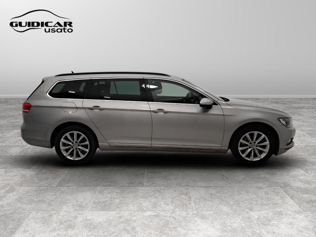 VOLKSWAGEN Passat VIII 2015 Variant - Passat Variant 2.0 tdi Business (